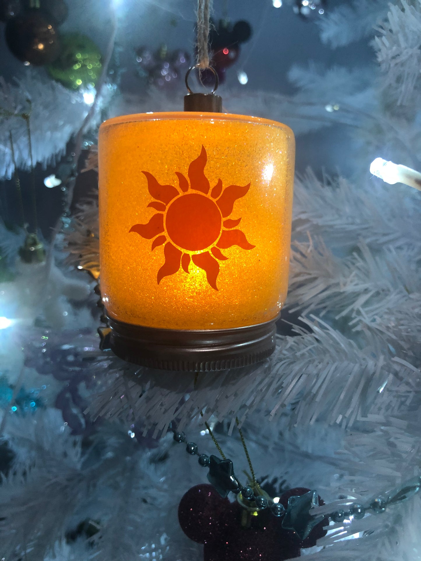 Sun/Flower Light Up Lantern Decoration