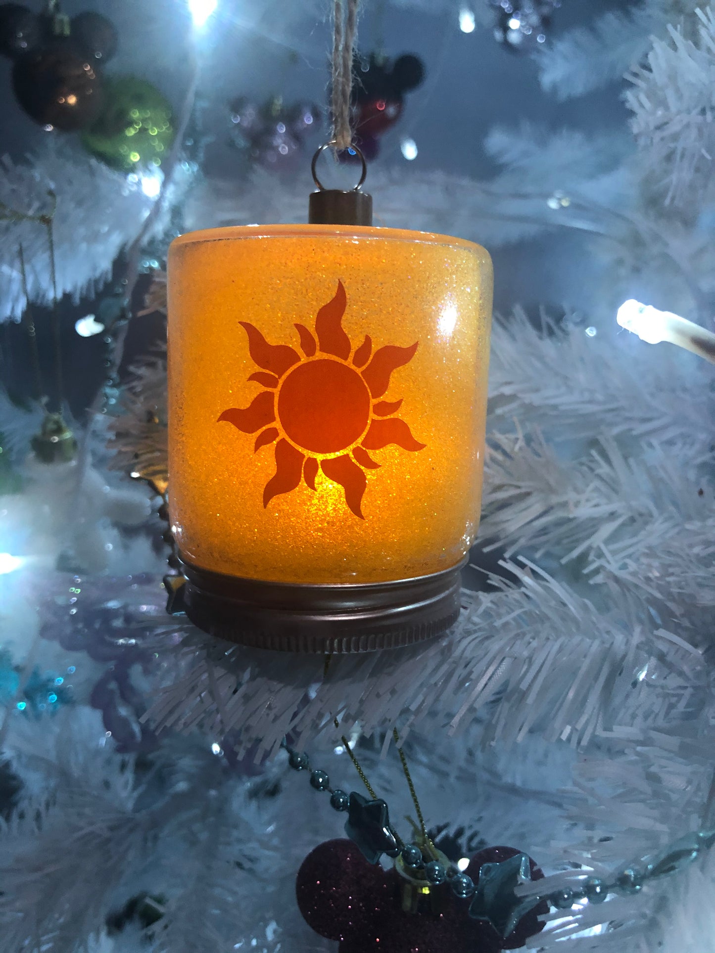 Sun/Flower Light Up Lantern Decoration