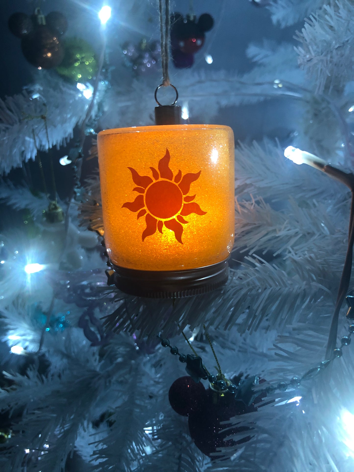 Sun/Flower Light Up Lantern Decoration